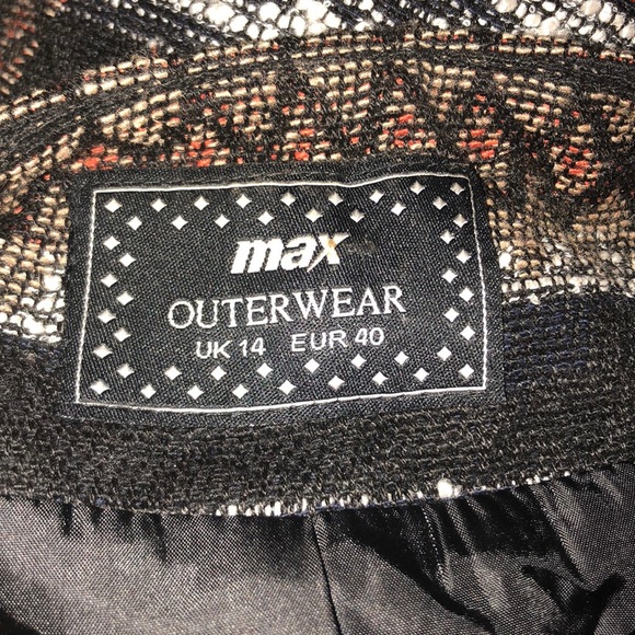 Jacket - Picture 3 of 5